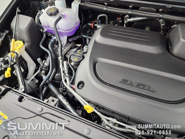 new 2025 Chrysler Pacifica car, priced at $43,019