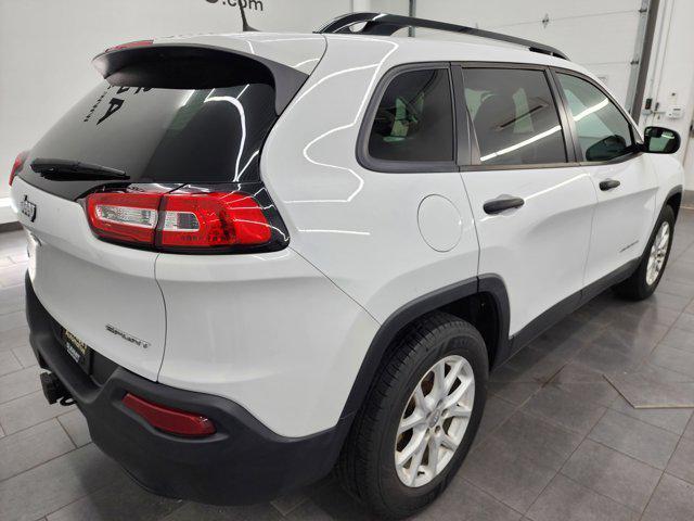 used 2017 Jeep Cherokee car