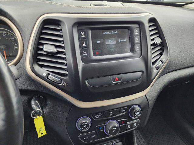 used 2017 Jeep Cherokee car