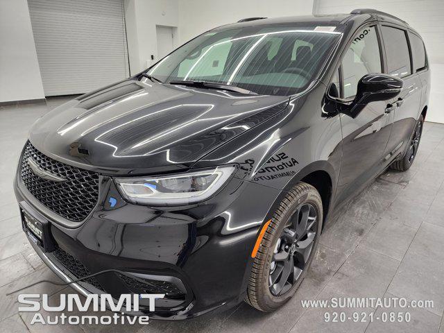 new 2026 Chrysler Pacifica car, priced at $51,225