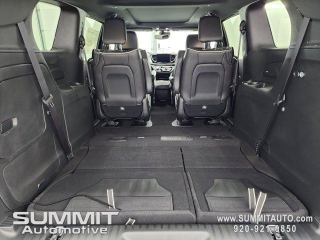 new 2025 Chrysler Pacifica Hybrid car, priced at $53,756