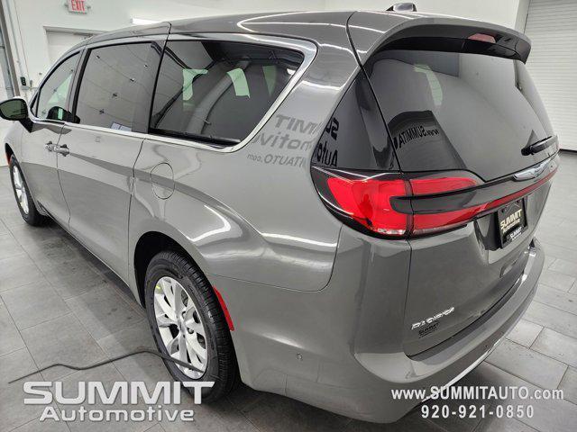 new 2025 Chrysler Pacifica car, priced at $45,915