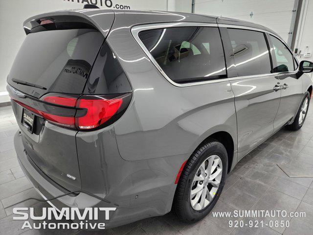 new 2025 Chrysler Pacifica car, priced at $45,915