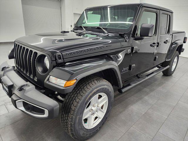 used 2022 Jeep Gladiator car, priced at $31,999