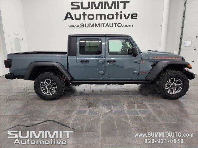 new 2024 Jeep Gladiator car, priced at $60,604