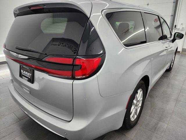 used 2023 Chrysler Pacifica car, priced at $25,999