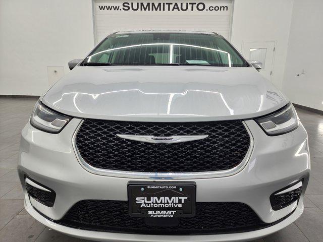 used 2023 Chrysler Pacifica car, priced at $25,999