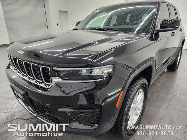 new 2025 Jeep Grand Cherokee car, priced at $40,304