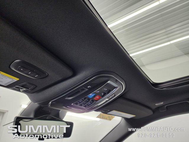 new 2025 Jeep Grand Cherokee car, priced at $52,658