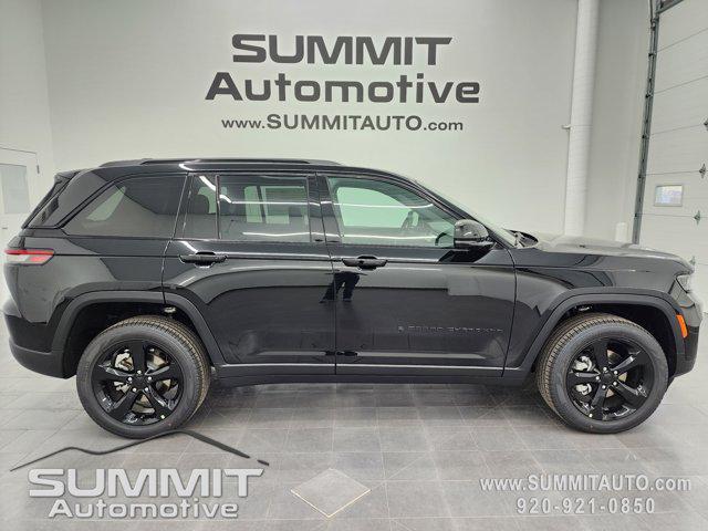 new 2025 Jeep Grand Cherokee car, priced at $52,658
