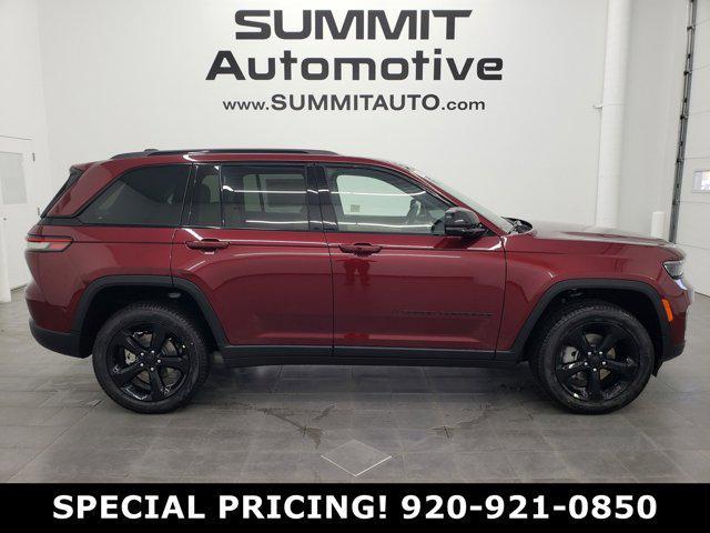 new 2024 Jeep Grand Cherokee car, priced at $49,958