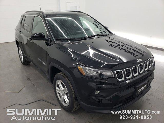 new 2023 Jeep Compass car, priced at $33,101