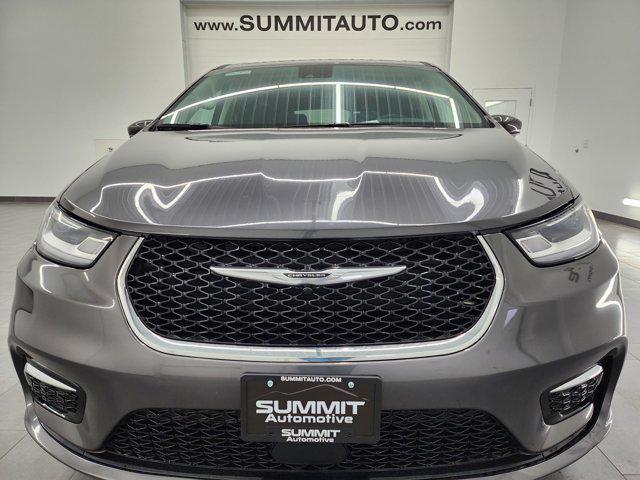 used 2023 Chrysler Pacifica car, priced at $25,999