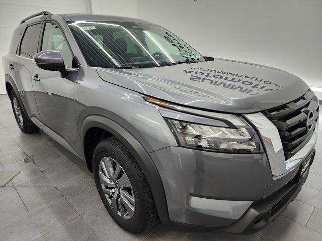 used 2025 Nissan Pathfinder car, priced at $35,999