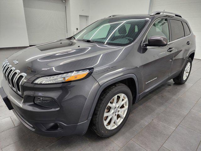 used 2016 Jeep Cherokee car