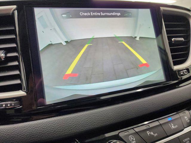 used 2023 Chrysler Pacifica car, priced at $25,999