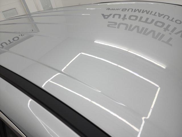 used 2023 Chrysler Pacifica car, priced at $25,999