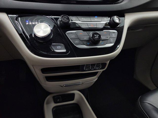 used 2023 Chrysler Pacifica car, priced at $25,999