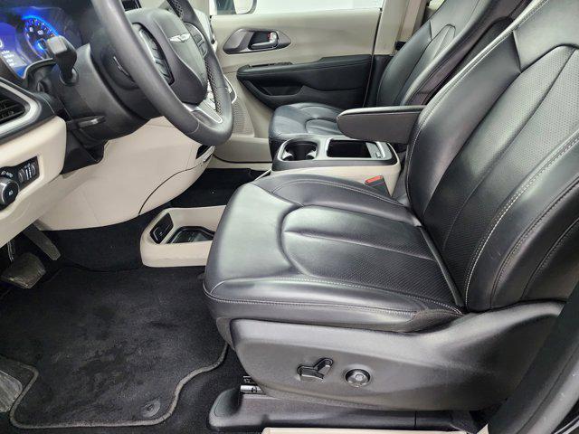 used 2023 Chrysler Pacifica car, priced at $24,999