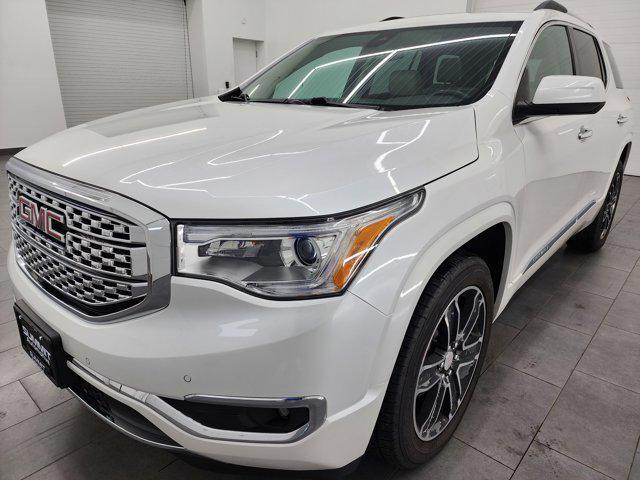used 2017 GMC Acadia car