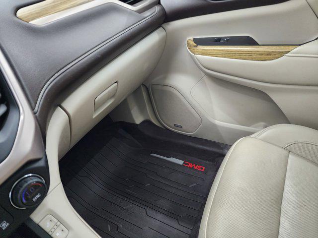 used 2017 GMC Acadia car