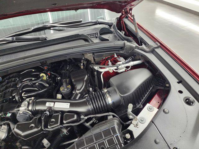 used 2023 Jeep Grand Cherokee car, priced at $28,999