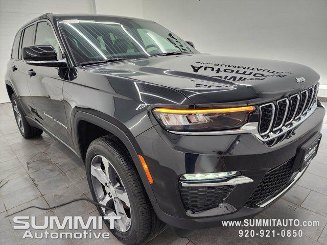 new 2025 Jeep Grand Cherokee car, priced at $42,558