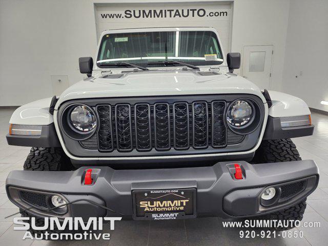 new 2025 Jeep Wrangler car, priced at $60,461