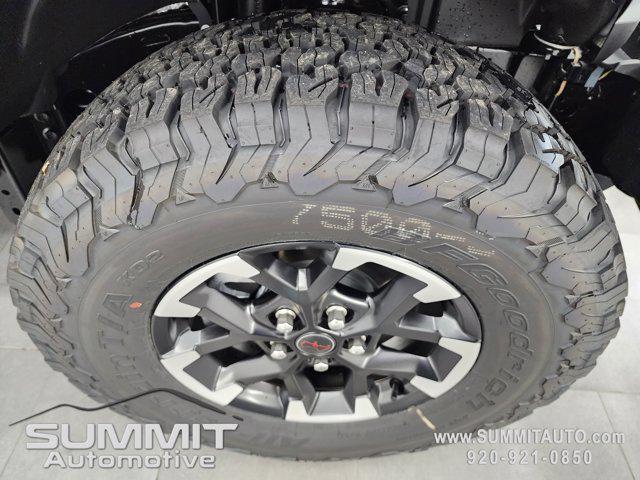 new 2025 Jeep Wrangler car, priced at $60,461