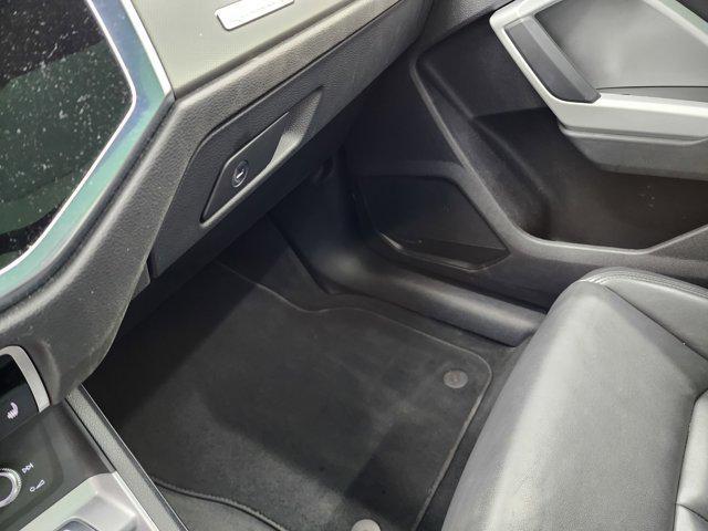used 2024 Audi Q3 car