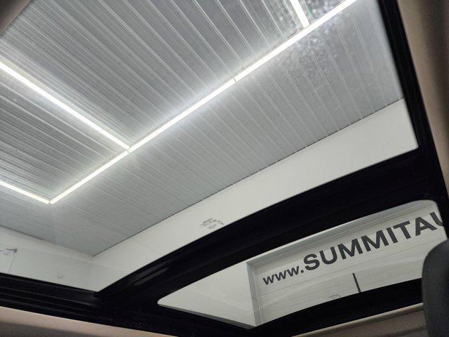 used 2017 Jeep Cherokee car