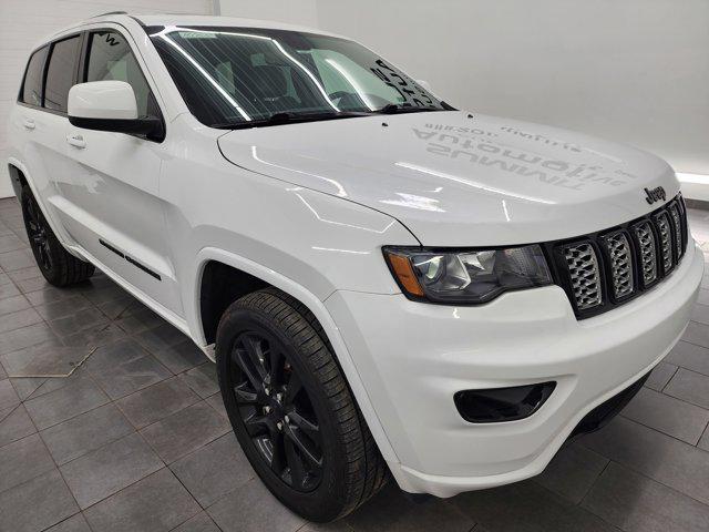 used 2022 Jeep Grand Cherokee car, priced at $29,999