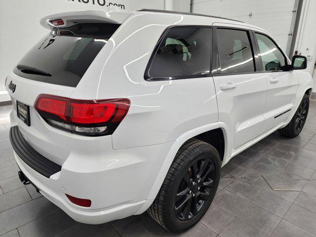 used 2022 Jeep Grand Cherokee car, priced at $29,999