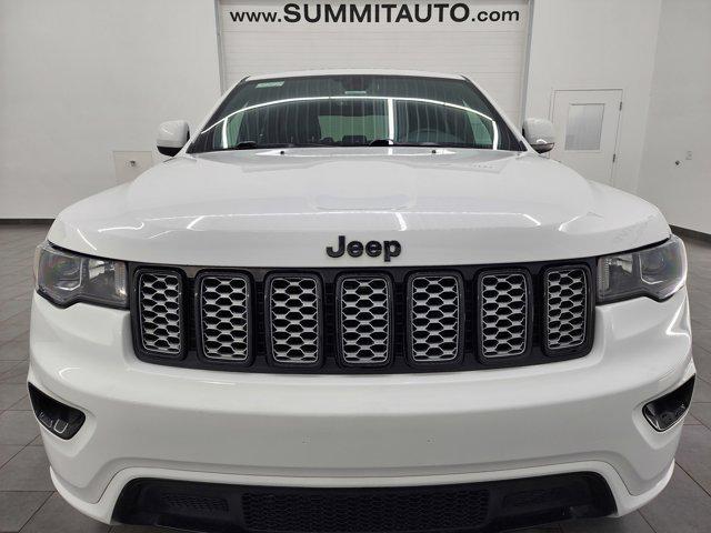 used 2022 Jeep Grand Cherokee car, priced at $29,999