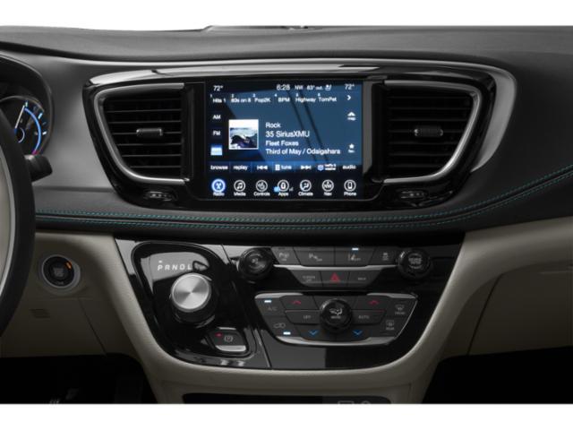 used 2020 Chrysler Pacifica Hybrid car