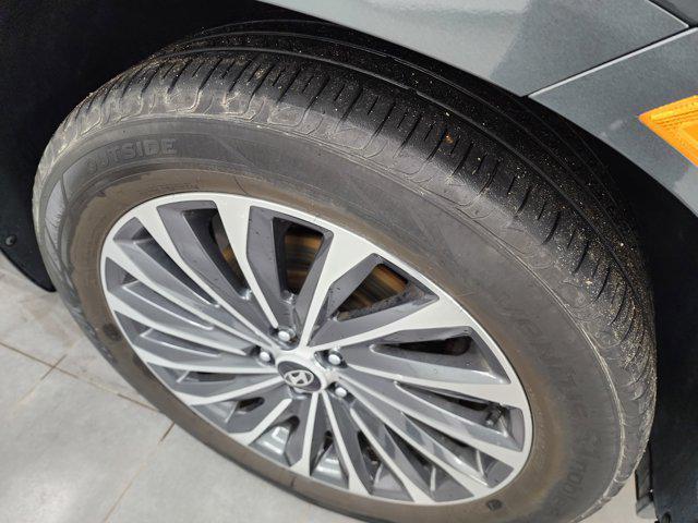 used 2024 Hyundai Palisade car, priced at $41,999