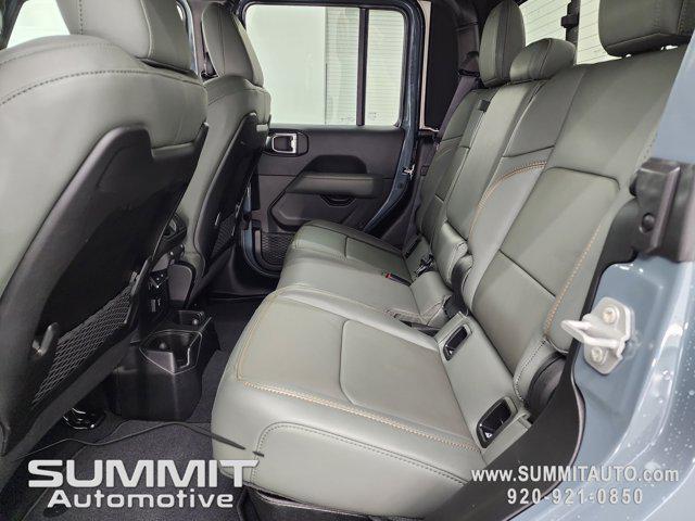 new 2025 Jeep Gladiator car, priced at $56,916