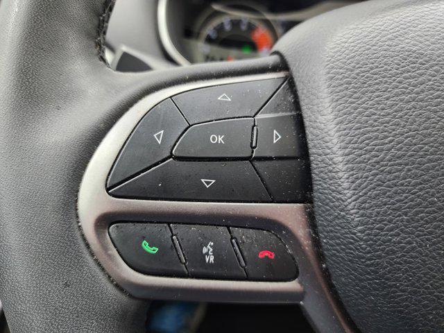 used 2021 Jeep Cherokee car