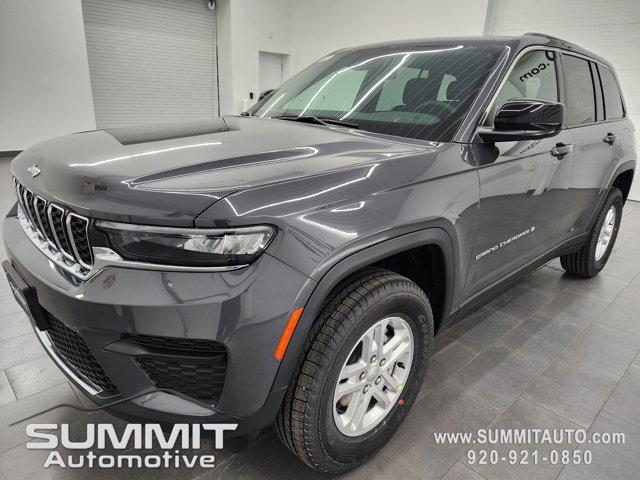 new 2025 Jeep Grand Cherokee car, priced at $40,538