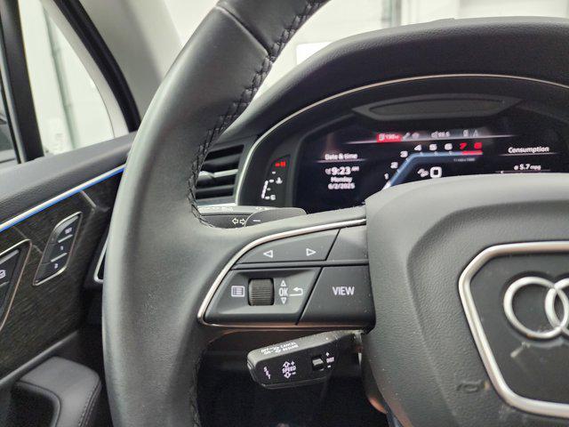 used 2024 Audi Q7 car