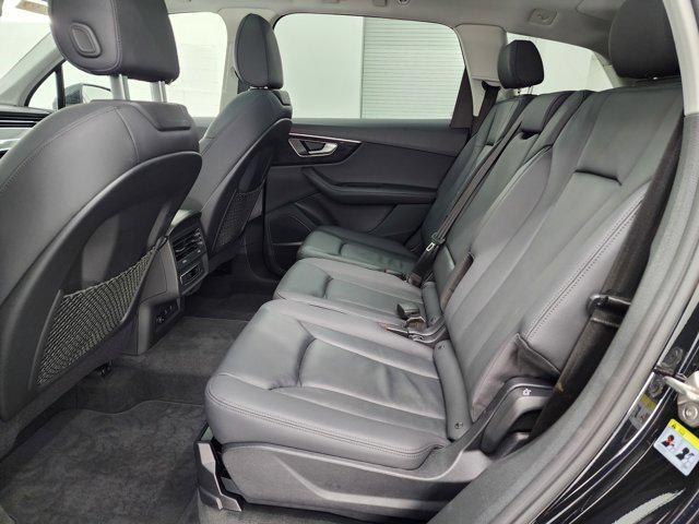 used 2024 Audi Q7 car, priced at $41,999