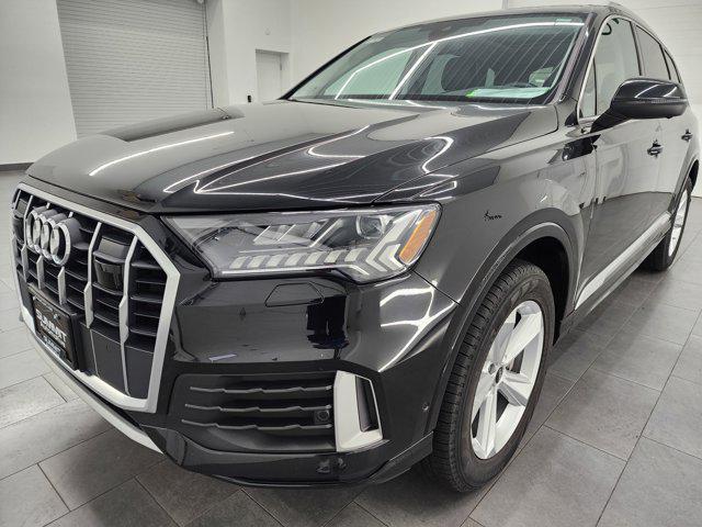 used 2024 Audi Q7 car, priced at $41,999