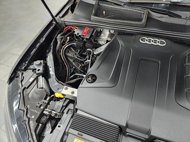 used 2024 Audi Q7 car