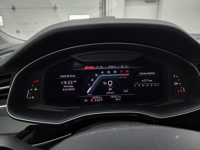 used 2024 Audi Q7 car