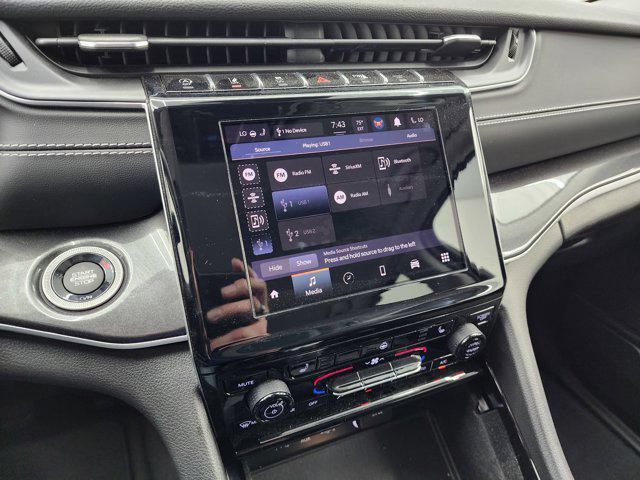 used 2022 Jeep Grand Cherokee car