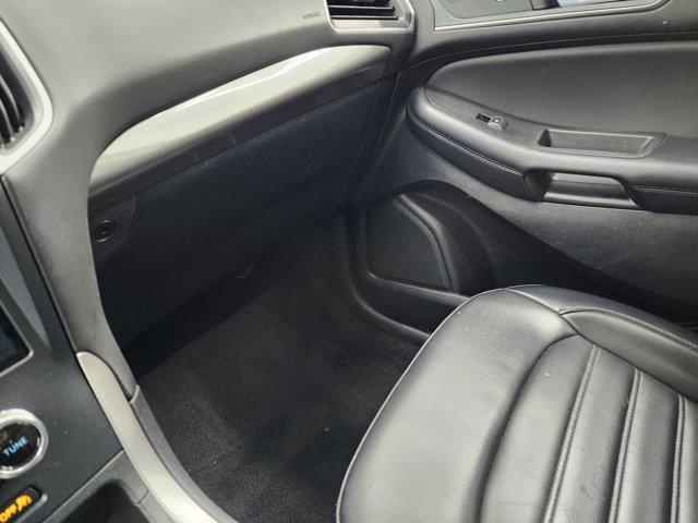 used 2024 Ford Edge car