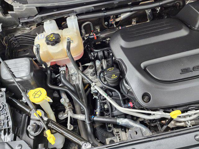used 2022 Chrysler Pacifica car, priced at $21,999