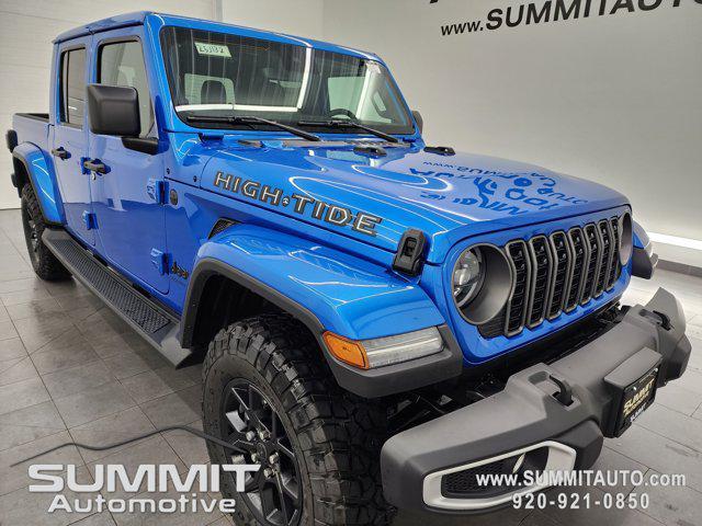 new 2025 Jeep Gladiator car, priced at $52,650