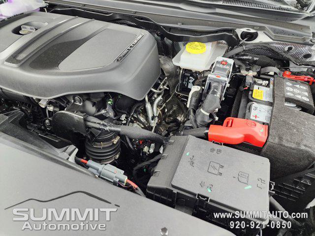 new 2025 Ram 1500 car, priced at $71,512