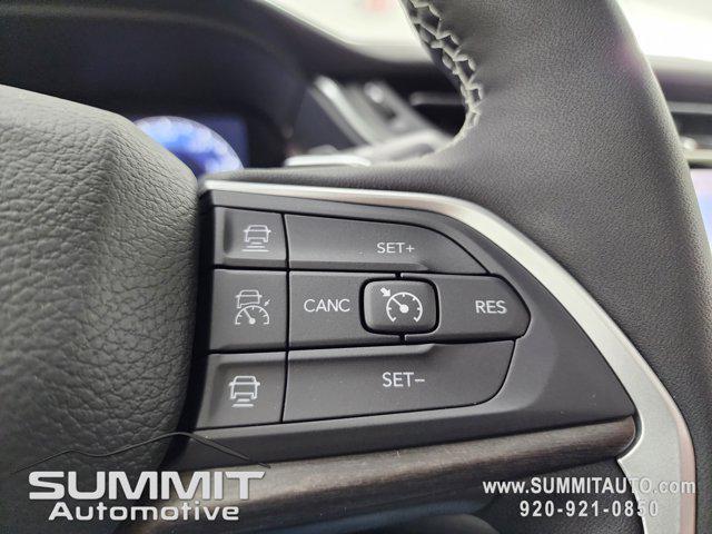 new 2025 Jeep Grand Cherokee car, priced at $49,704